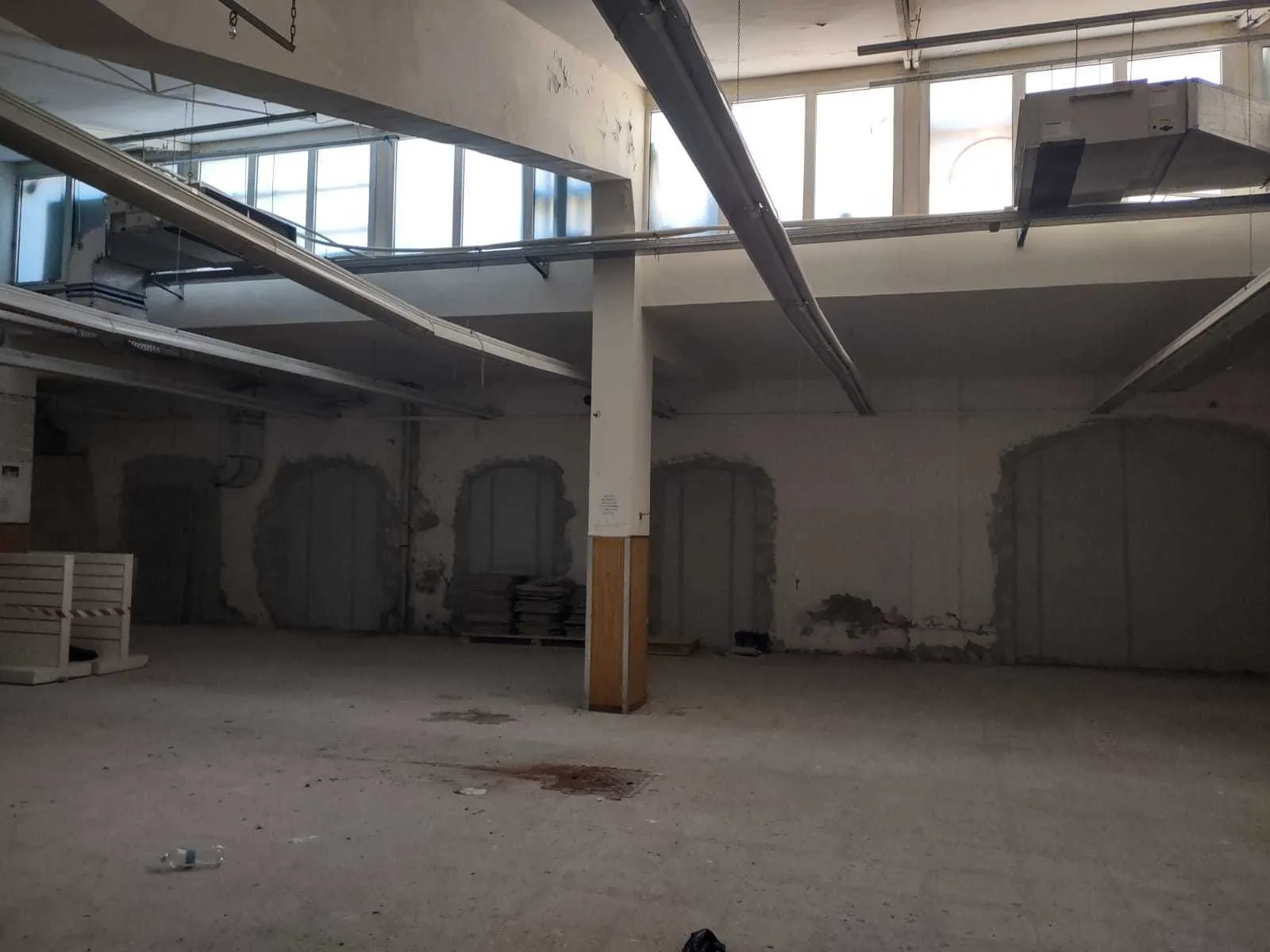 Immagine per Magazzino in affitto a Jesi via Rosselli 12