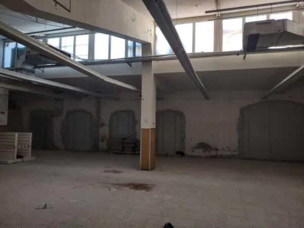 Magazzino via Rosselli 12, Jesi