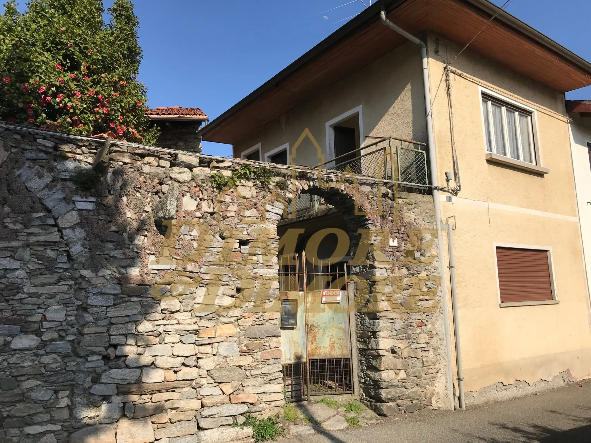 Immagine per Porzione di casa in vendita a Lesa via Vicolo San Giulio