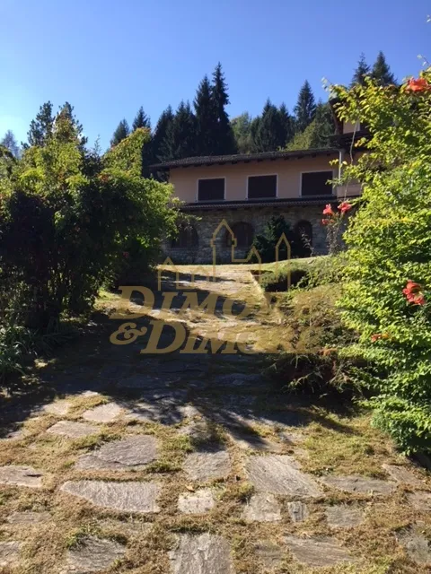 Immagine per Villa in vendita a Macugnaga via Ss 549