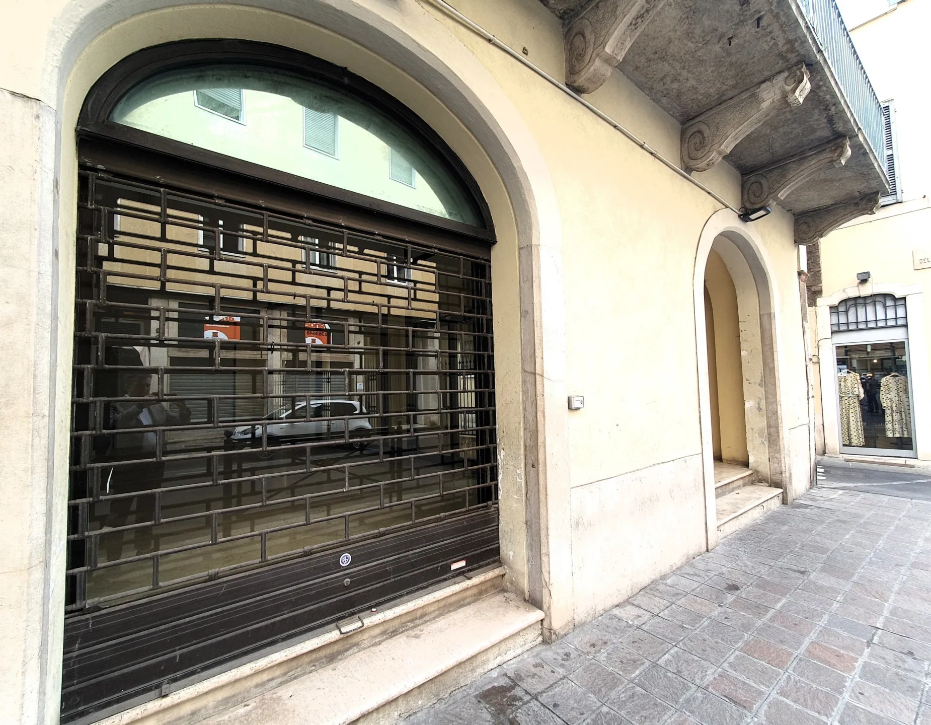 Immagine per Locale commerciale in affitto a Brescia