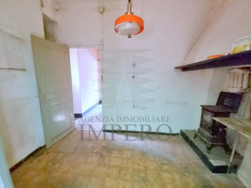 Immagine per Quadrilocale in vendita a Ventimiglia corso Limone Piemonte 158
