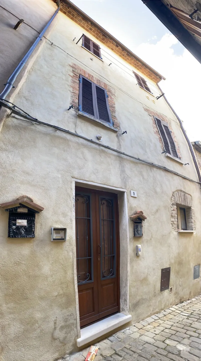 Immagine per Quadrilocale in vendita a Lugnano in Teverina via Camillo Benso Conte Di Cavour 9