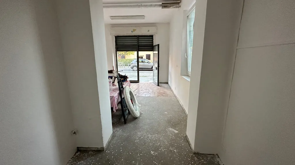 Immagine per Locale commerciale in affitto a Collecchio