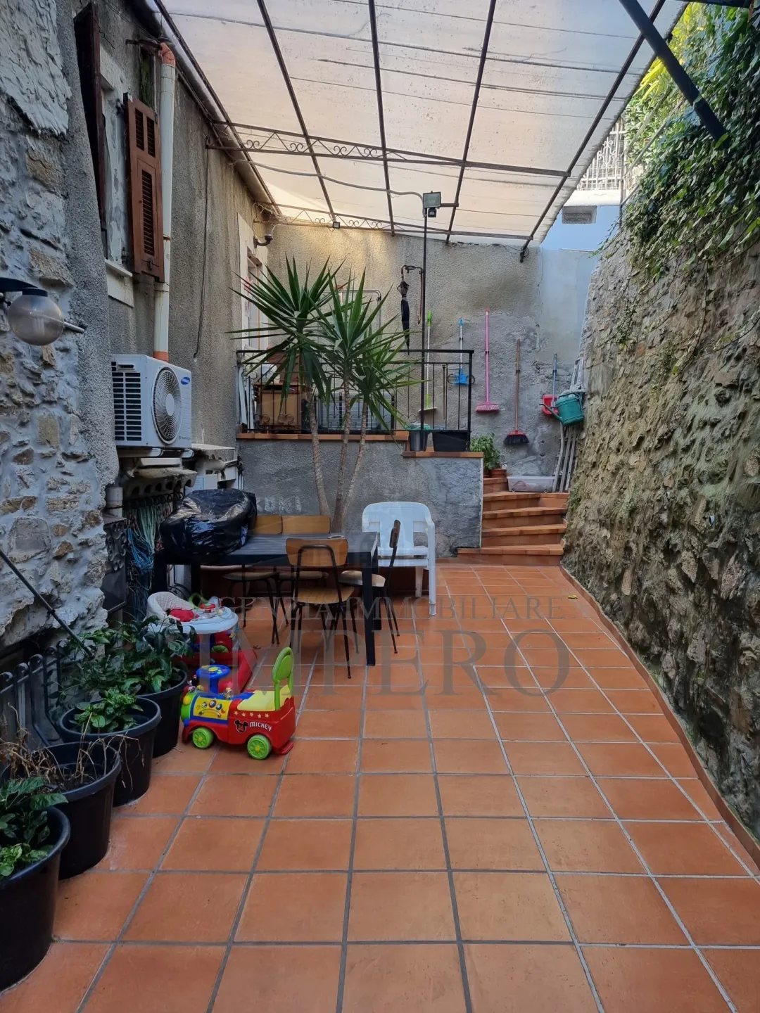 Immagine per Porzione di casa in vendita a Camporosso via Trinità
