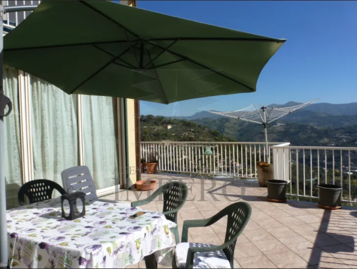 Immagine per Villa trifamiliare in vendita a Camporosso strada Degli Olandesi