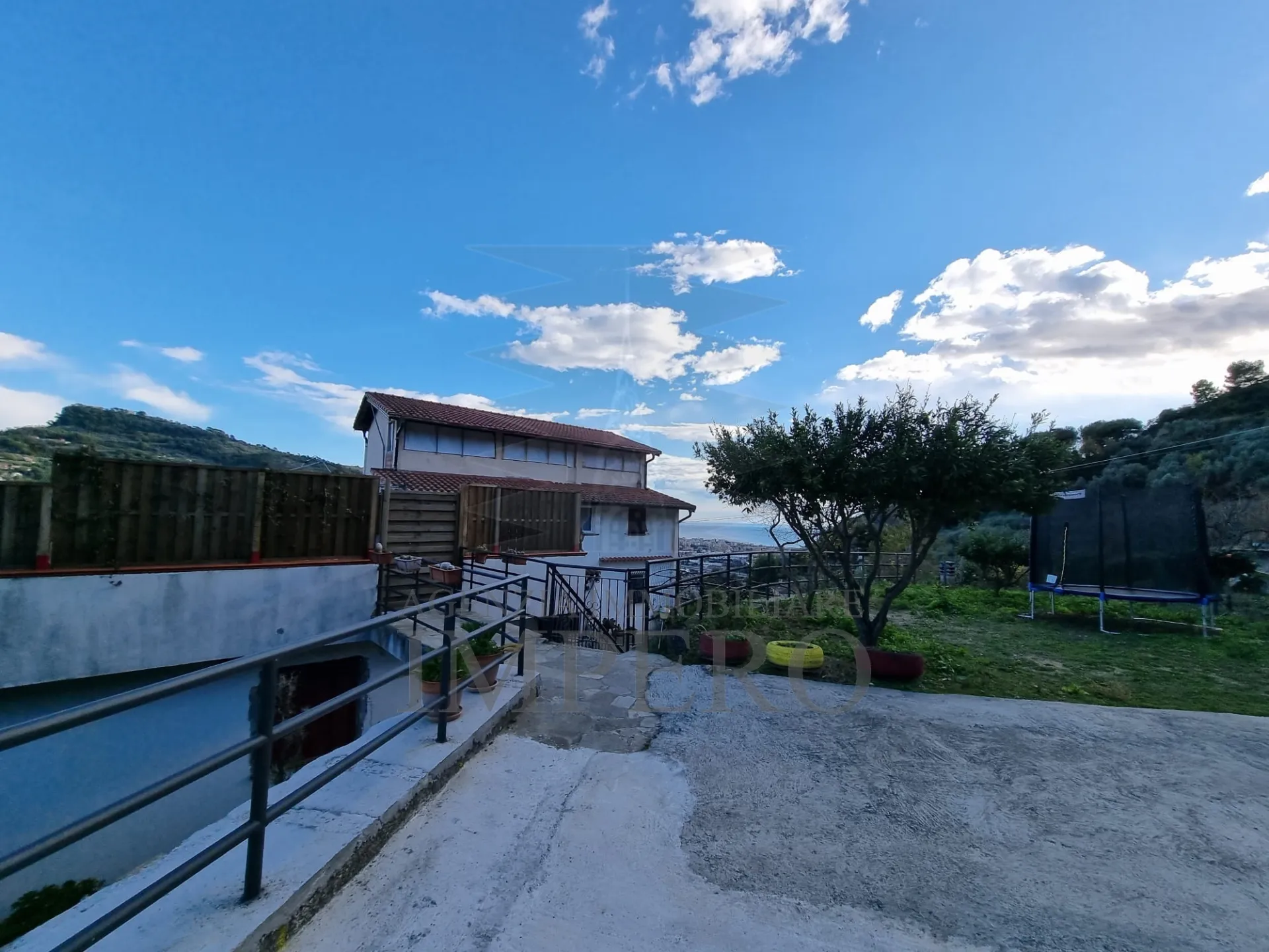 Immagine per Porzione di casa in vendita a Camporosso