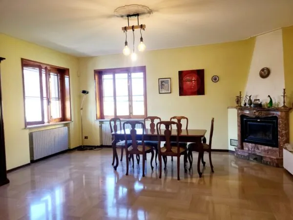Villa via Stradello Villa 26, Roccabianca