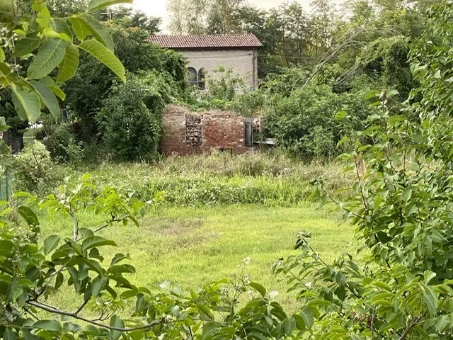 Immagine per Terreno edificabile in vendita a Fontevivo via Emilia
