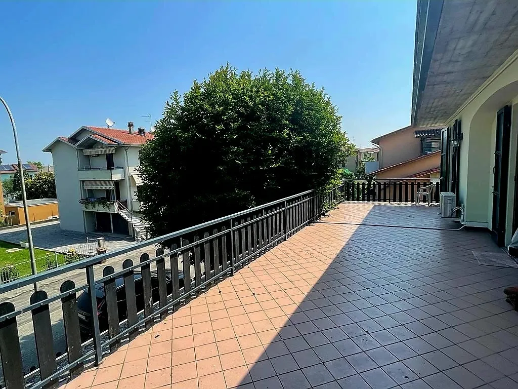 Immagine per Villa in vendita a San Secondo Parmense via Gualazzini Caio 14