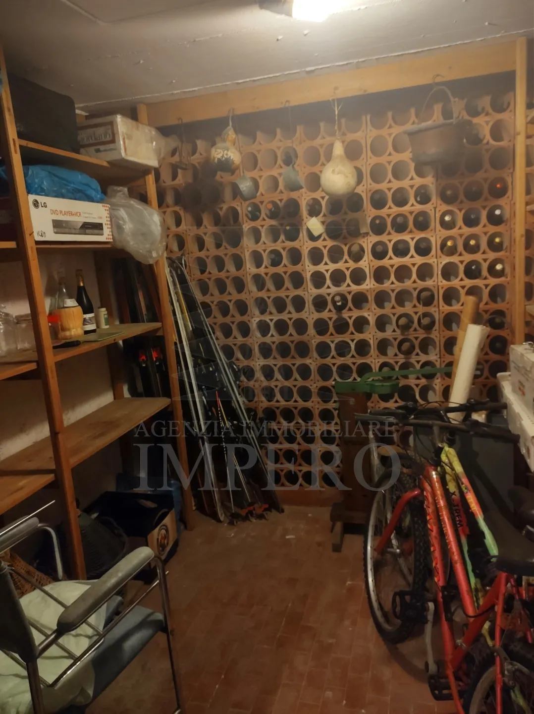 Immagine per Garage Singolo in vendita a Ventimiglia via Passeggiata Trento Trieste 11