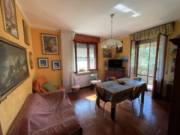 Appartamento via Chiarenzana 9, Polesine Zibello