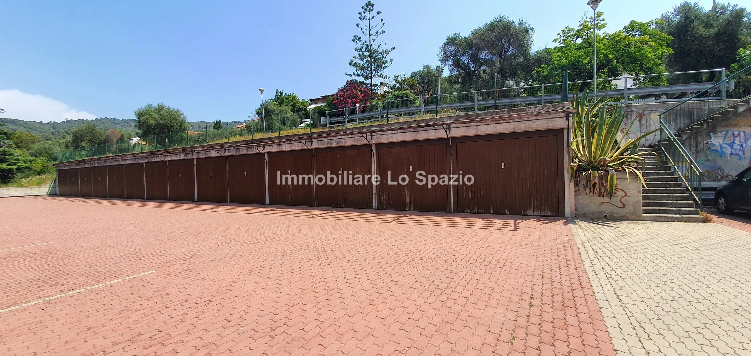 Immagine per Garage Singolo in vendita a Andora via Porcella