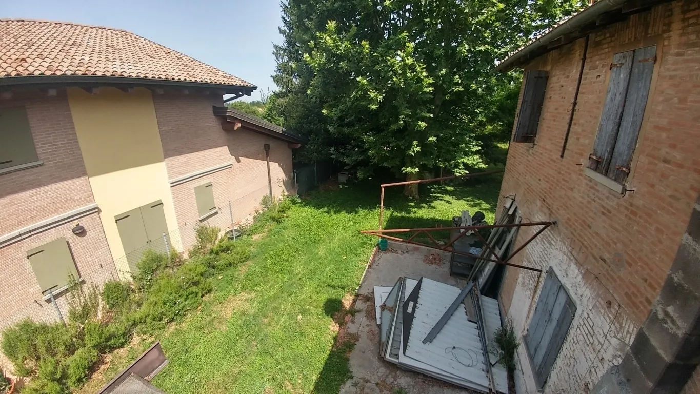 Immagine per Rustico in vendita a Modena via Jacopo Da Porto Sud 232