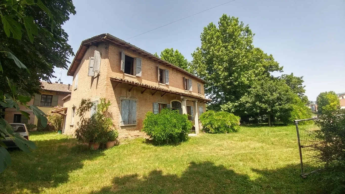 Immagine per Rustico in vendita a Modena via Jacopo Da Porto Sud 232