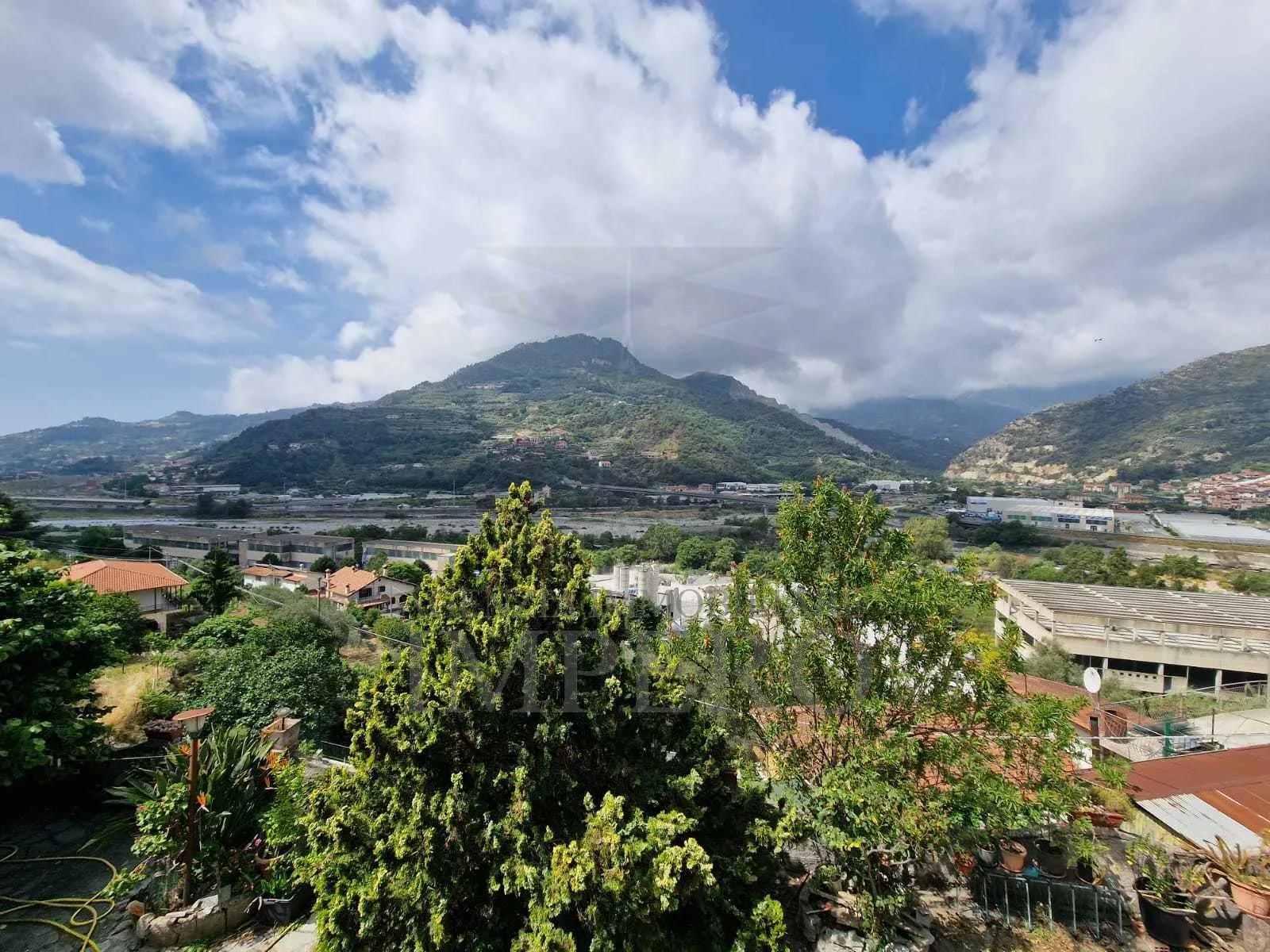 Immagine per Villa trifamiliare in vendita a Ventimiglia corso Limone Piemonte 240