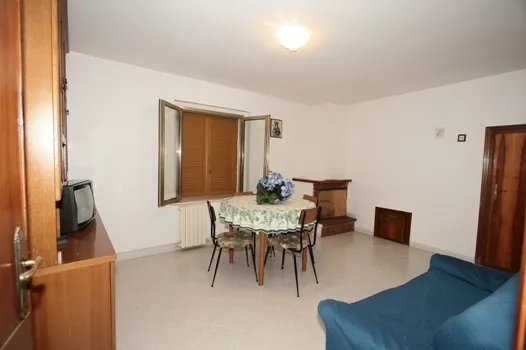 Villa via Vocabolo Palombaro 92, Massa Martana
