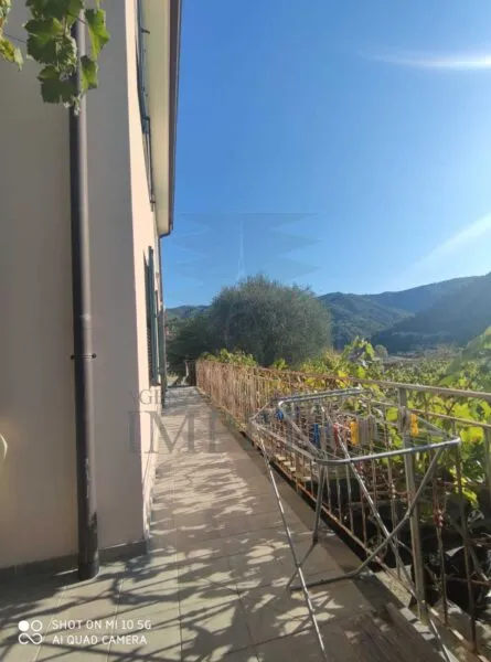 Villa Trifamiliare via Località Casermette 4, Ventimiglia