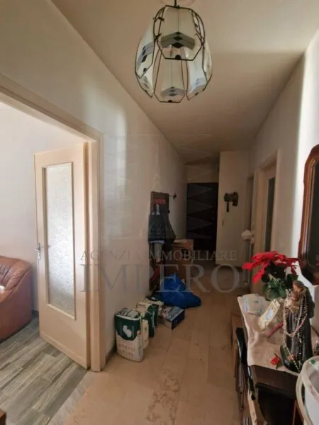 Quadrilocale via Riccardo Zandonai, Ventimiglia