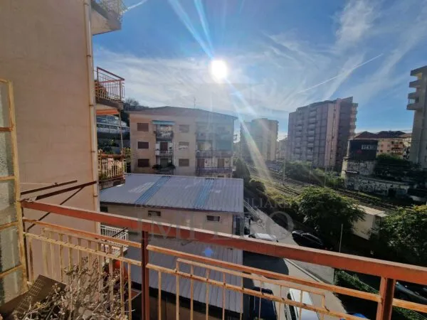 Quadrilocale via Riccardo Zandonai, Ventimiglia