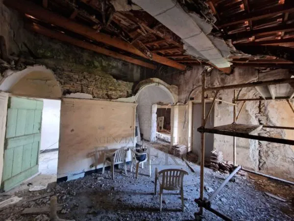 Porzione Di Casa via Dritta, Vallecrosia