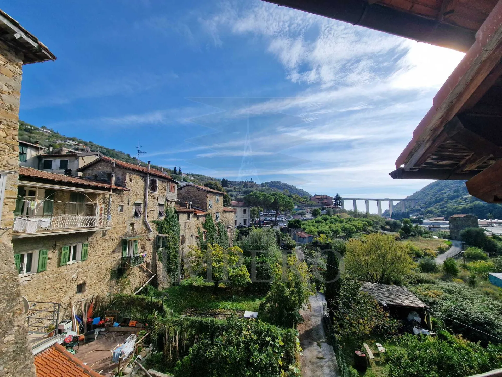 Immagine per Porzione di casa in vendita a Vallecrosia via Dritta