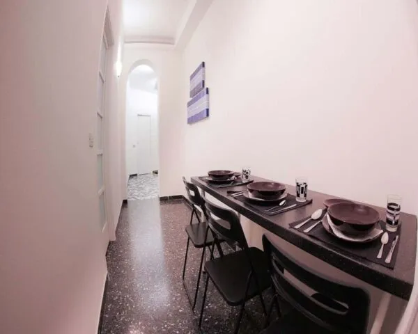 Stanza Milano