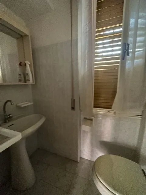 Immagine per Locale commerciale in affitto a Vallecrosia via Aldo Moro
