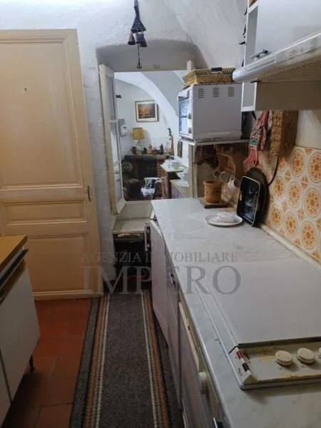 Porzione Di Casa via Vico Chiuso 2, Ventimiglia