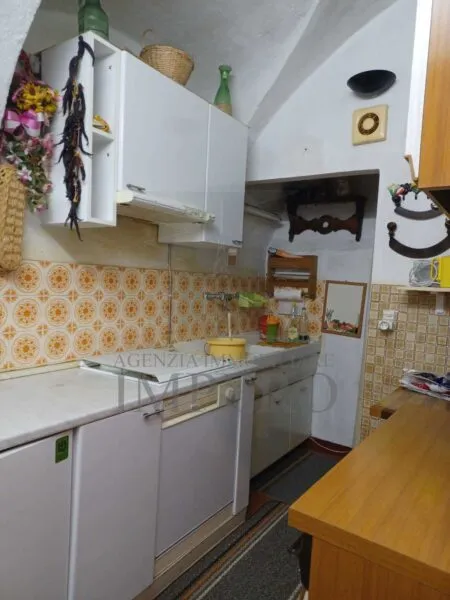 Porzione Di Casa via Vico Chiuso 2, Ventimiglia