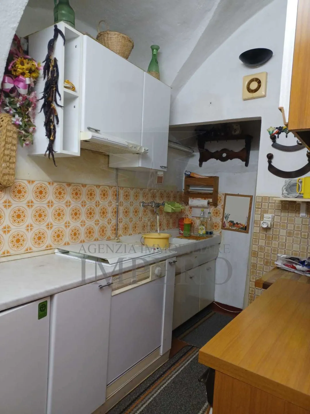 Immagine per Porzione di casa in vendita a Ventimiglia via Vico Chiuso 2