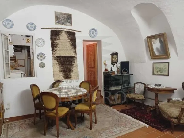 Porzione Di Casa via Vico Chiuso 2, Ventimiglia