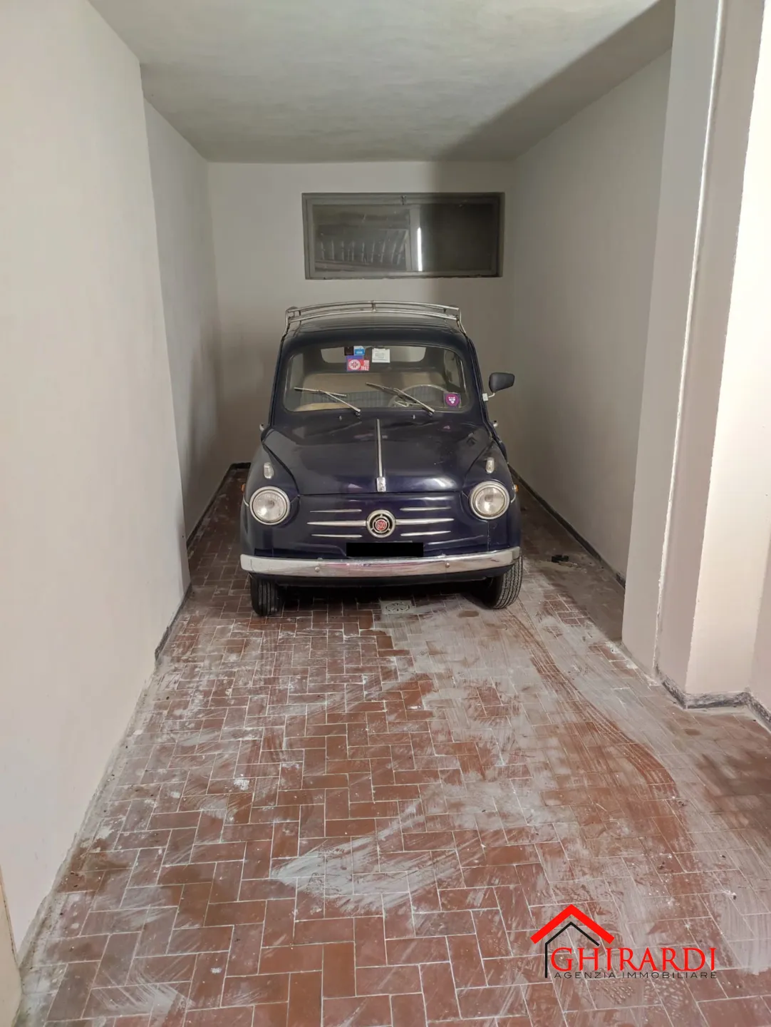 Immagine per Garage in vendita a Genova via Rollino 16