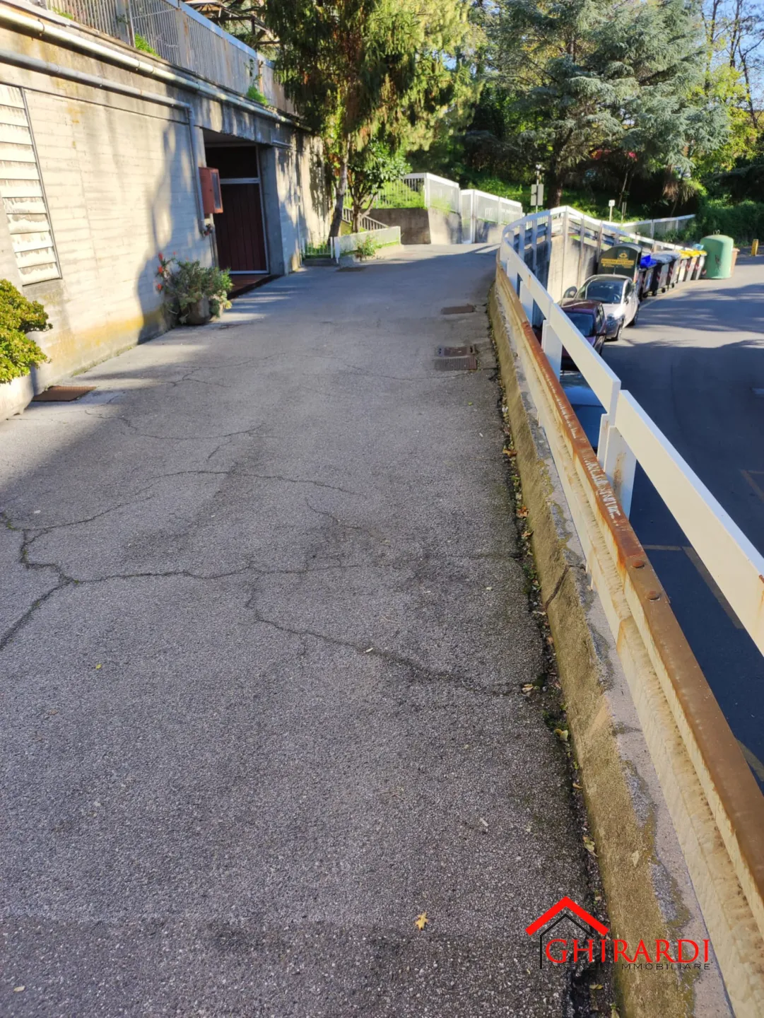 Immagine per Garage in vendita a Genova via Rollino 16