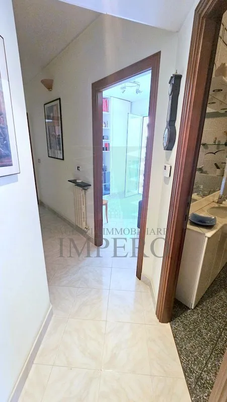 Immagine per Appartamento in vendita a Bordighera via Giulio Cesare 49