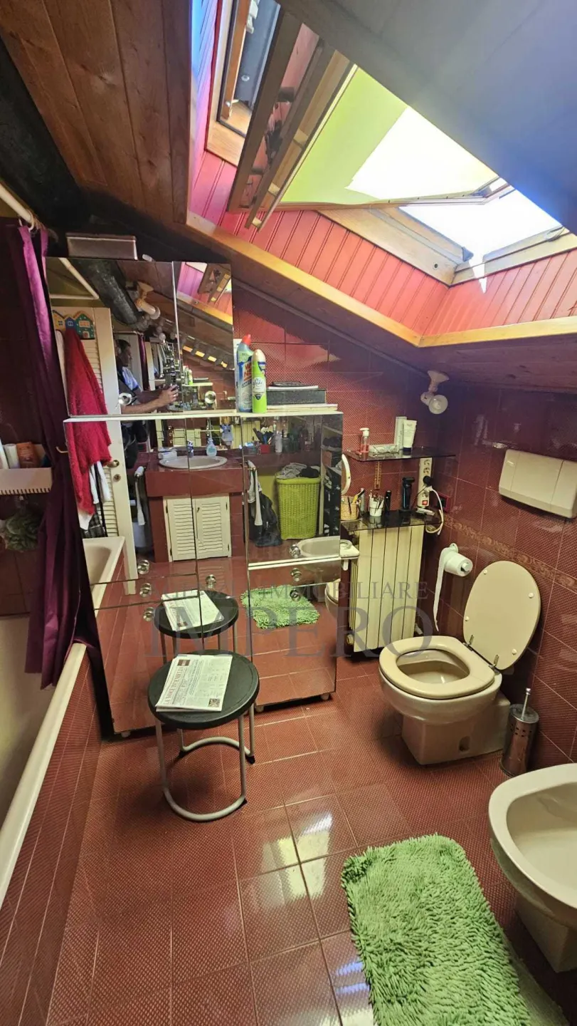 Immagine per Quadrilocale in vendita a Ventimiglia via Camillo Benso Conte Di Cavour