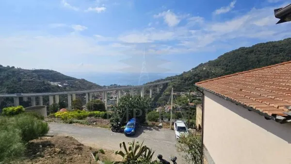 Villa Trifamiliare via Delle Otto Case, Ventimiglia