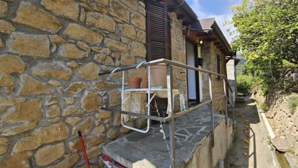 Villa Trifamiliare via Delle Otto Case, Ventimiglia