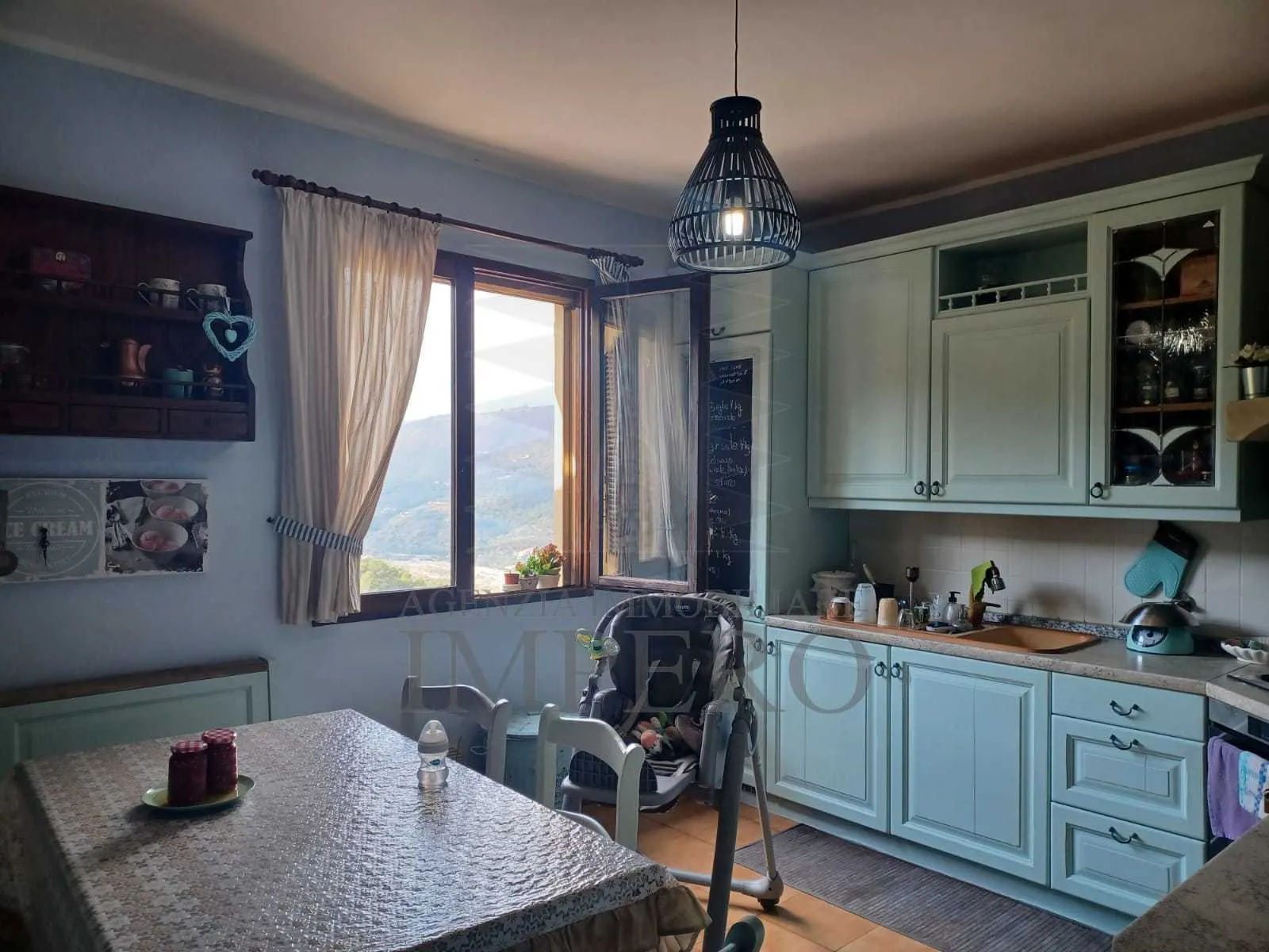 Immagine per Porzione di casa in vendita a Ventimiglia via Frazione Verrandi