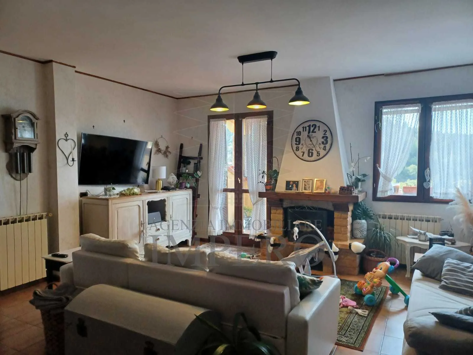 Immagine per Porzione di casa in vendita a Ventimiglia via Frazione Verrandi