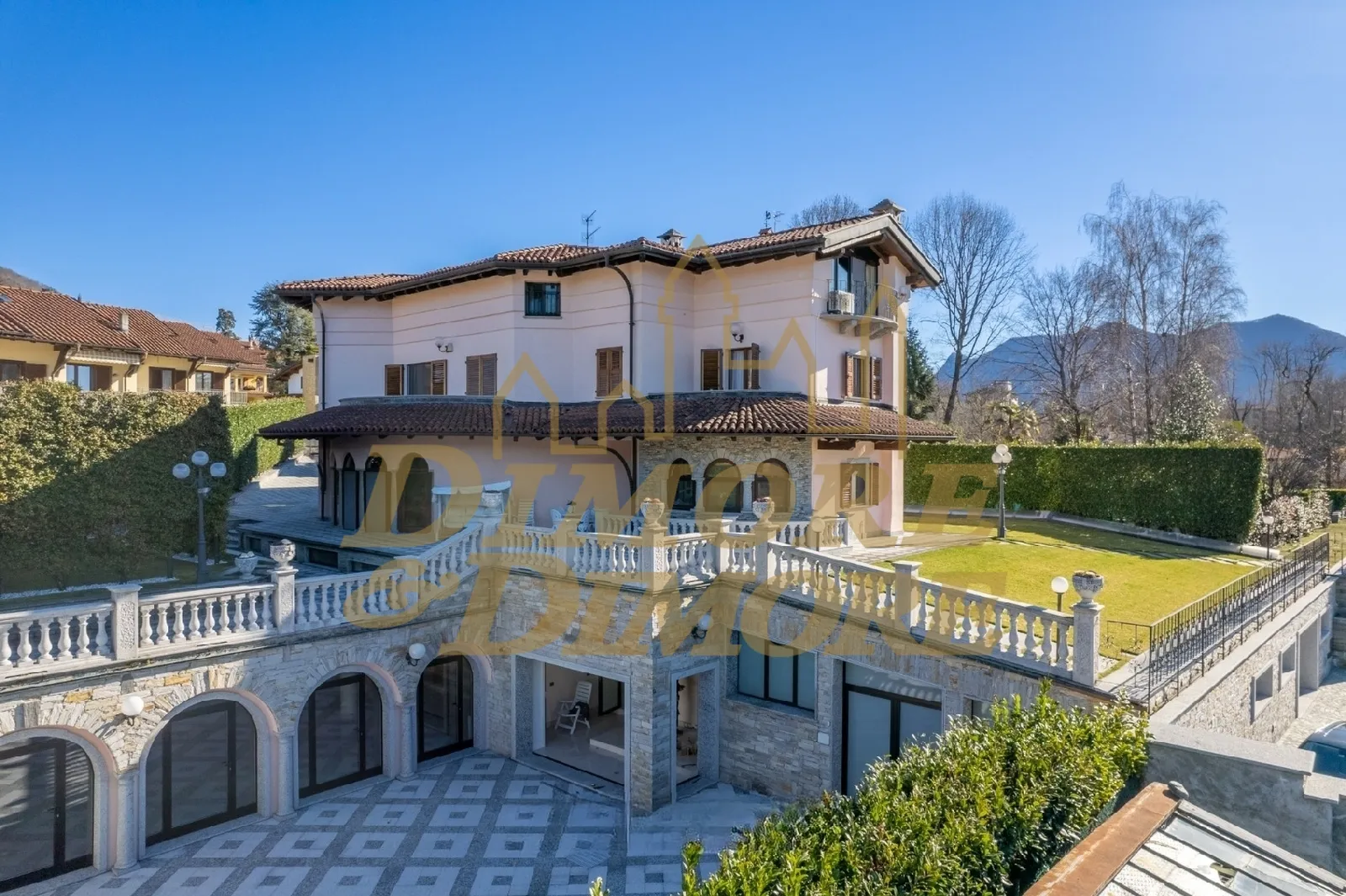 Immagine per Villa in vendita a Verbania via Intra Premeno 38