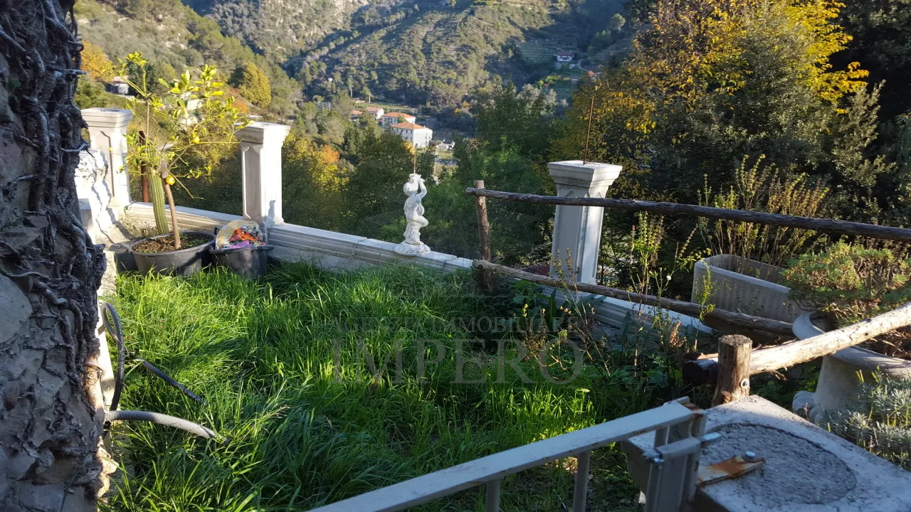 Immagine per Trilocale in vendita a Ventimiglia via Case Brughè snc