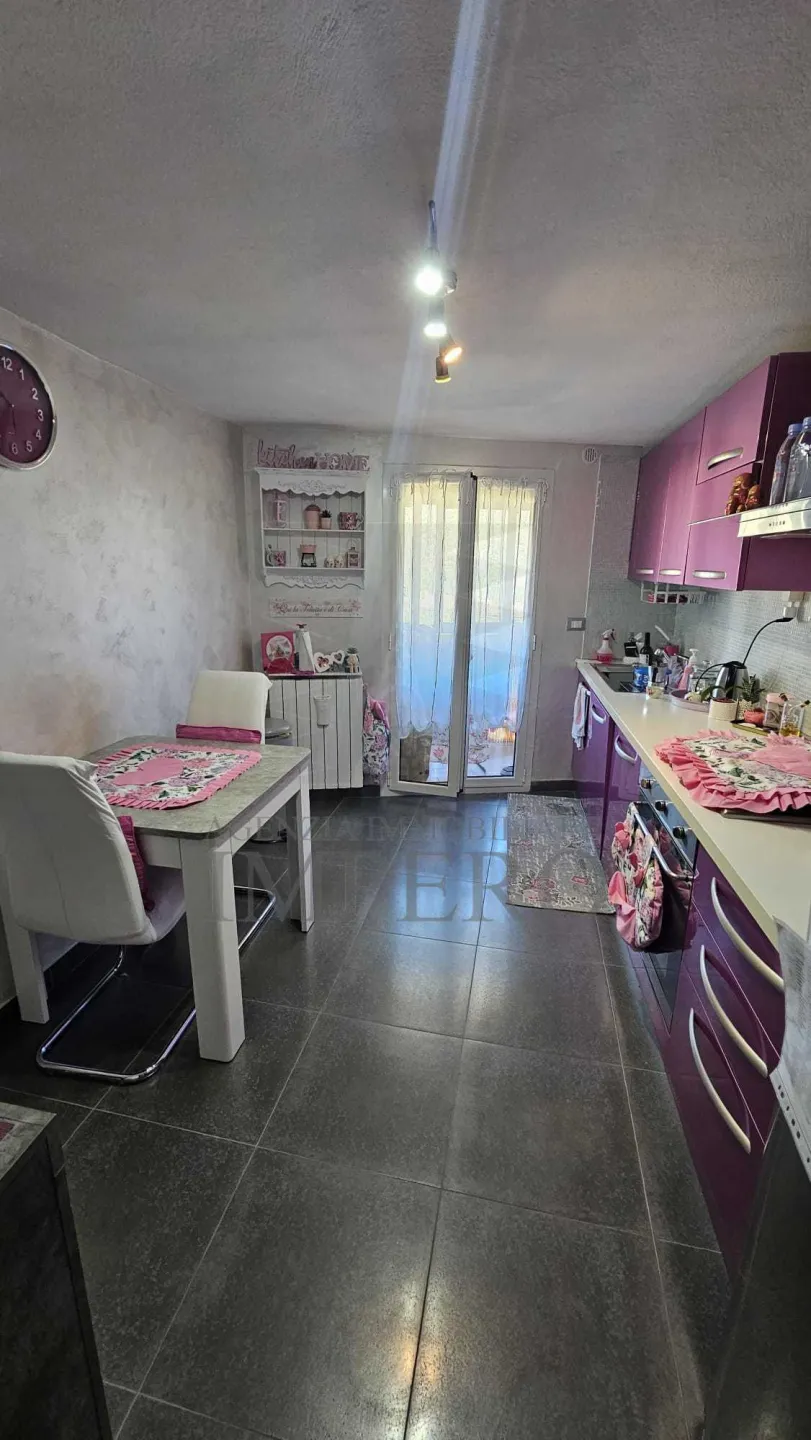 Immagine per Appartamento in vendita a Ventimiglia via Piemonte 21