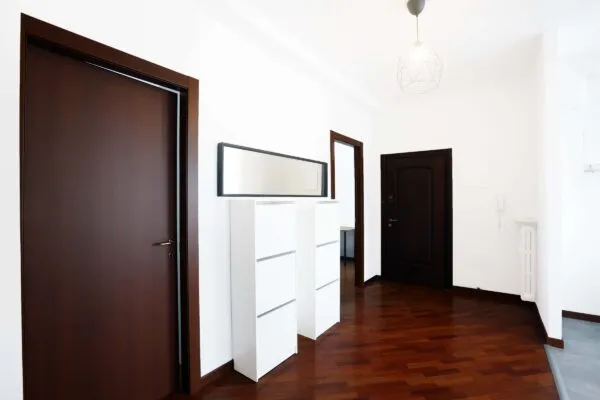 Stanza Milano