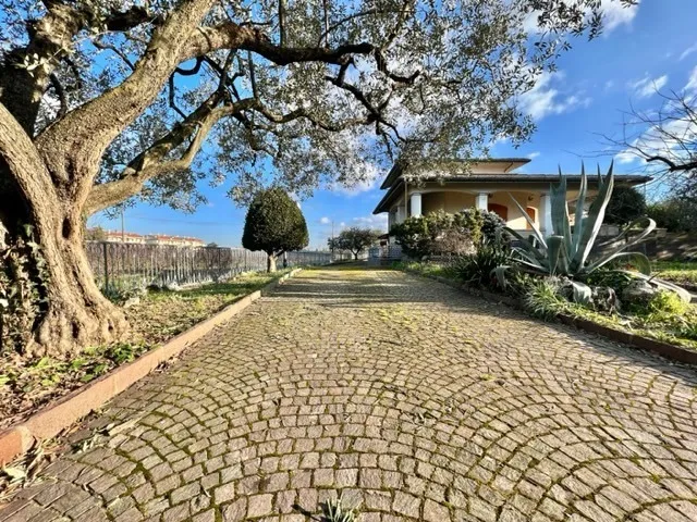 Immagine per Villa in vendita a Cesena via Chiesa Di Tipano