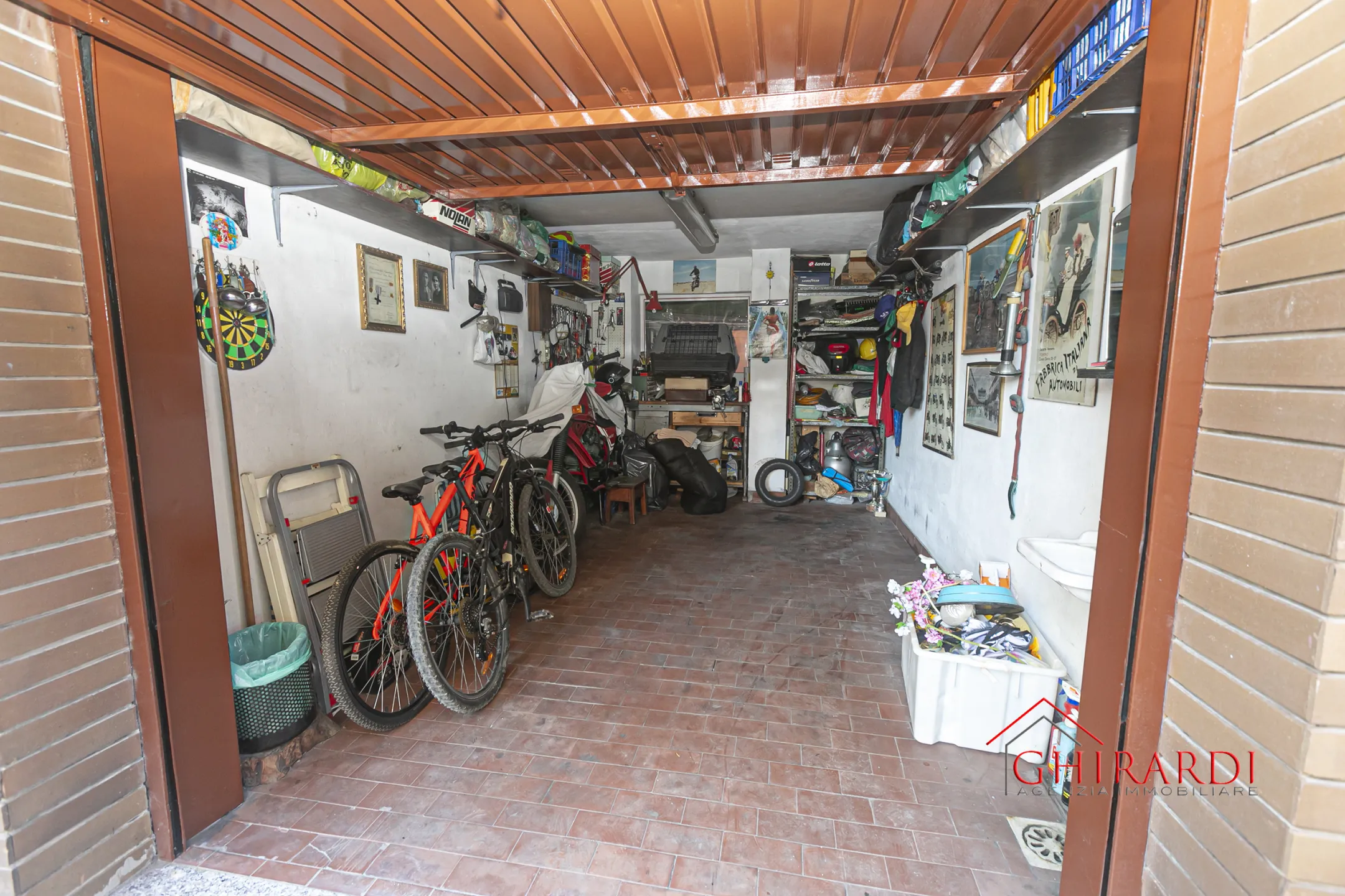 Immagine per Garage Singolo in vendita a Genova piazza Silvio Arrivabene 8a