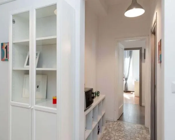 Stanza Milano