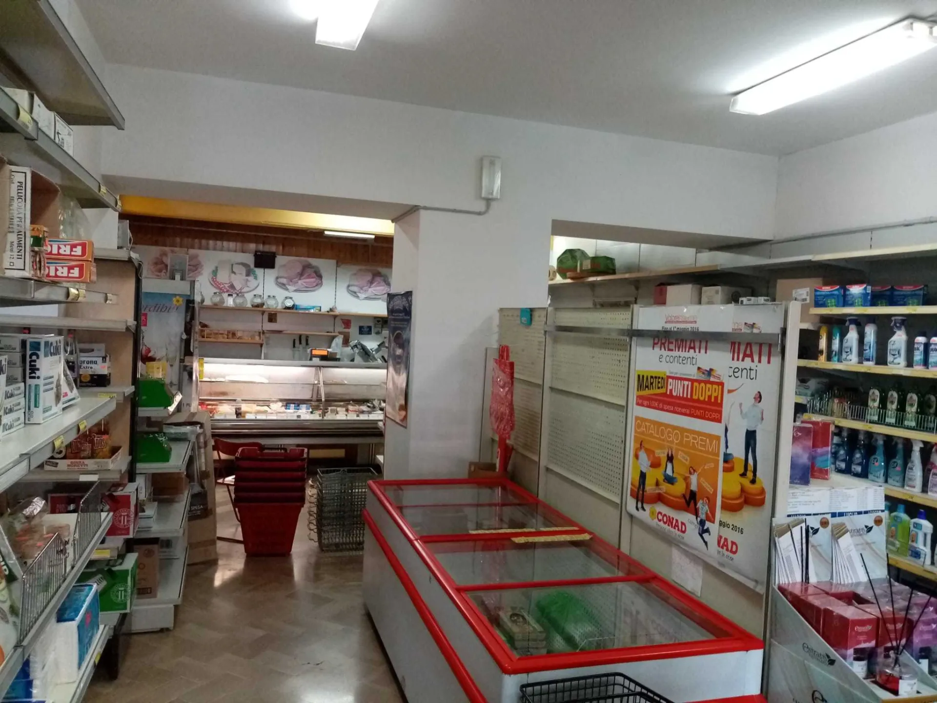 Immagine per Alimentare in vendita a Narni viale Martiri Partigiani 34