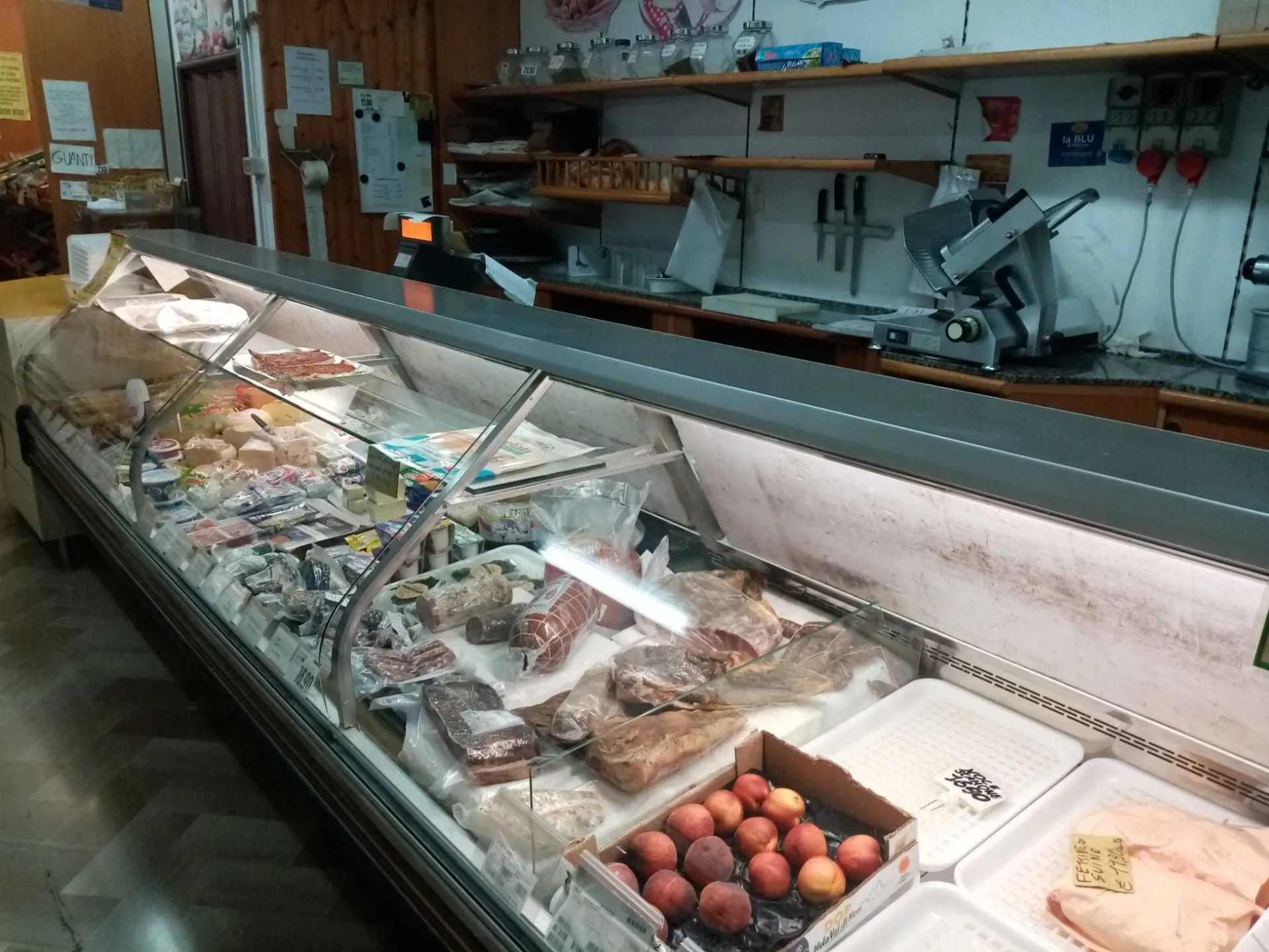 Immagine per Alimentare in vendita a Narni viale Martiri Partigiani 34