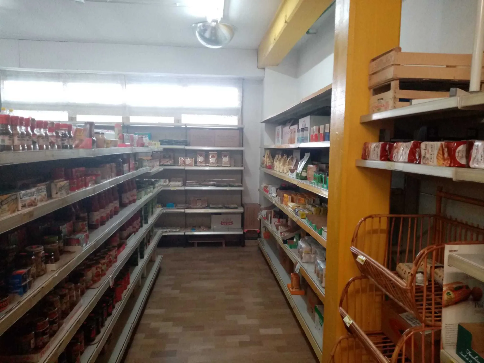 Immagine per Alimentare in vendita a Narni viale Martiri Partigiani 34